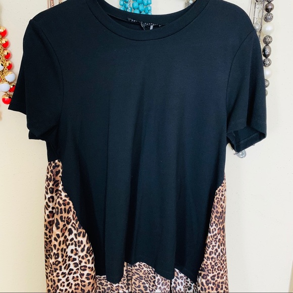 NWT Cute Black Top with Animal Print - Picture 3 of 4